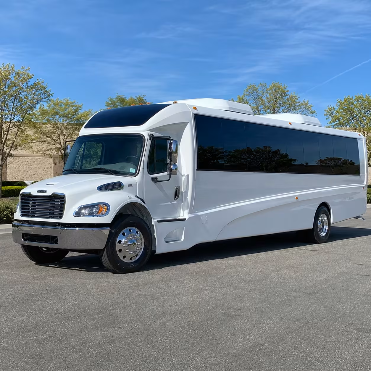 redding 15 passenger minibus rental