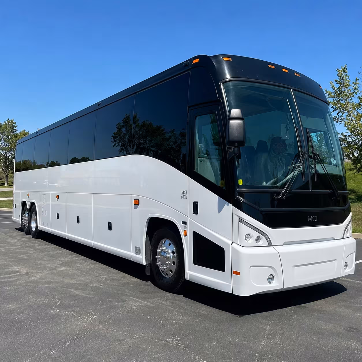 redding charter bus rentals to sacramento international airport